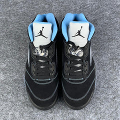 Air Jordan 5 Retro 'Black University Blue' 2026