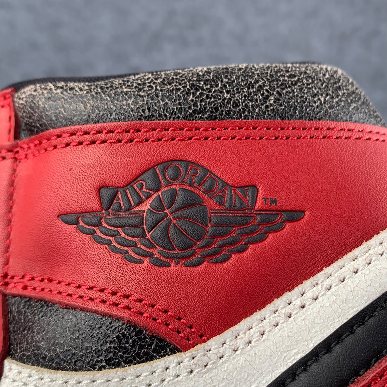 Air Jordan 1 Retro High OG 'Lost & Found'