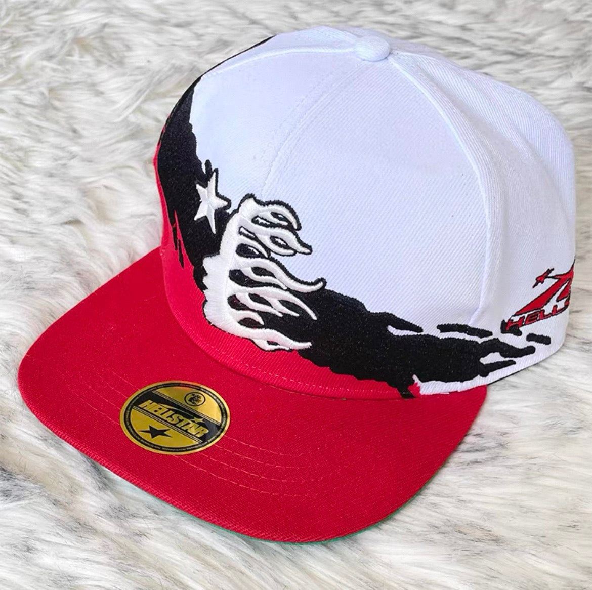 Hellstar Paintbrush Snapback Red/Black